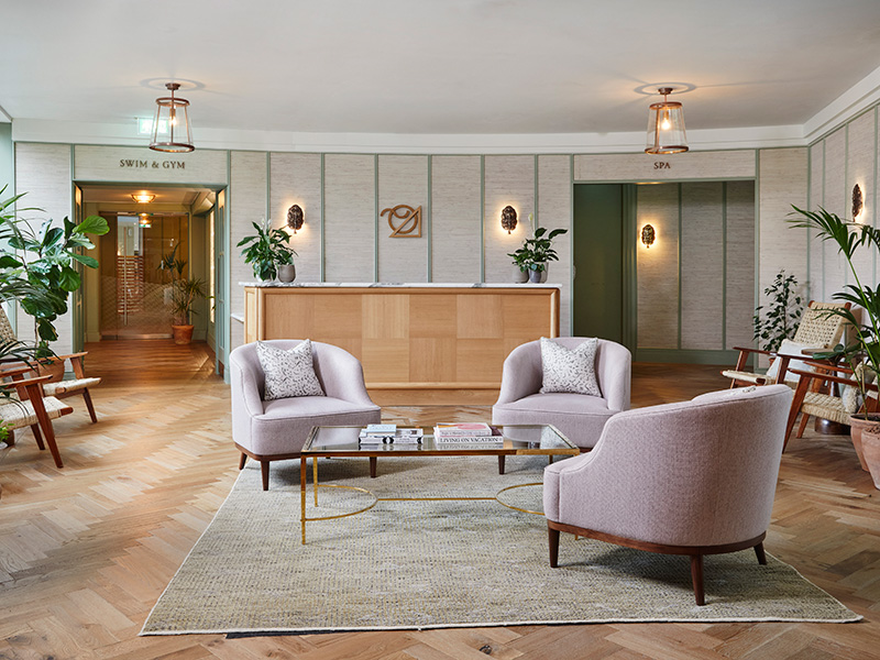 Seating area in a spa